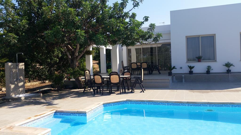 Eliofos Luxury Villa Polis Buitenkant foto