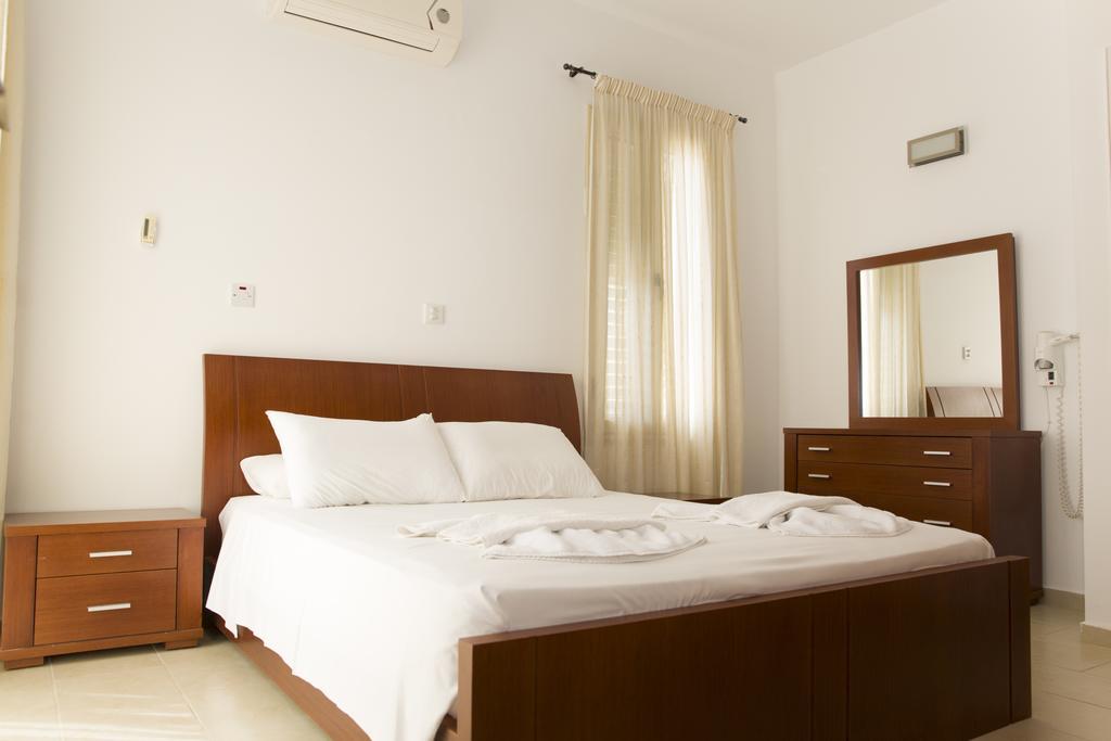Eliofos Luxury Villa Polis Buitenkant foto